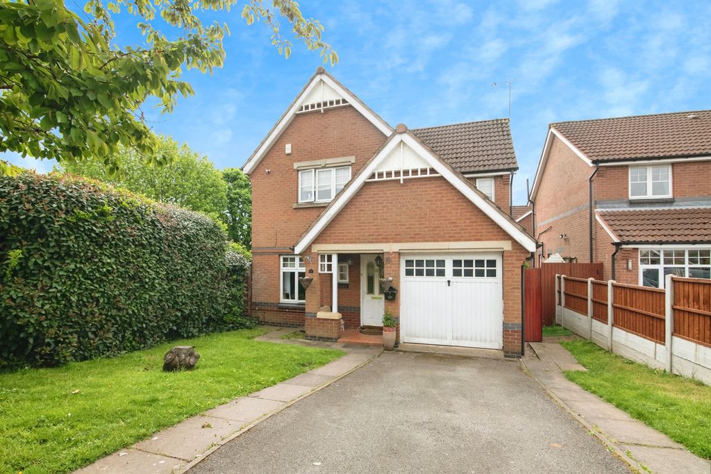 Property photo 1 of 17