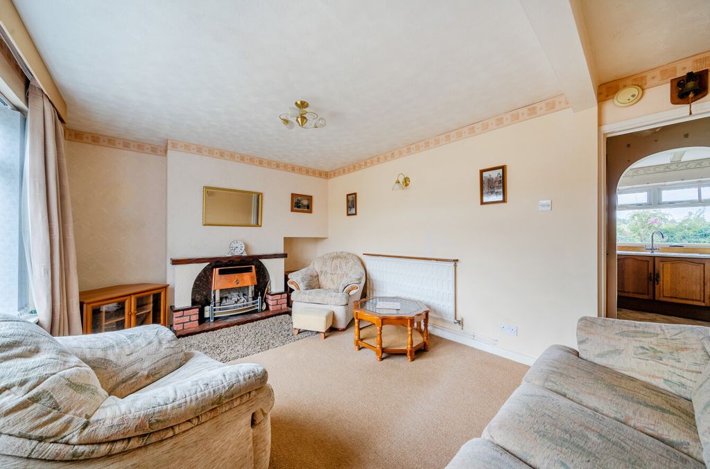 Property photo 2 of 20 1519930-10-1A080A...