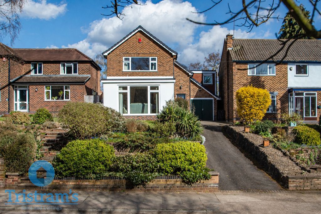 Property photo 1 of 31