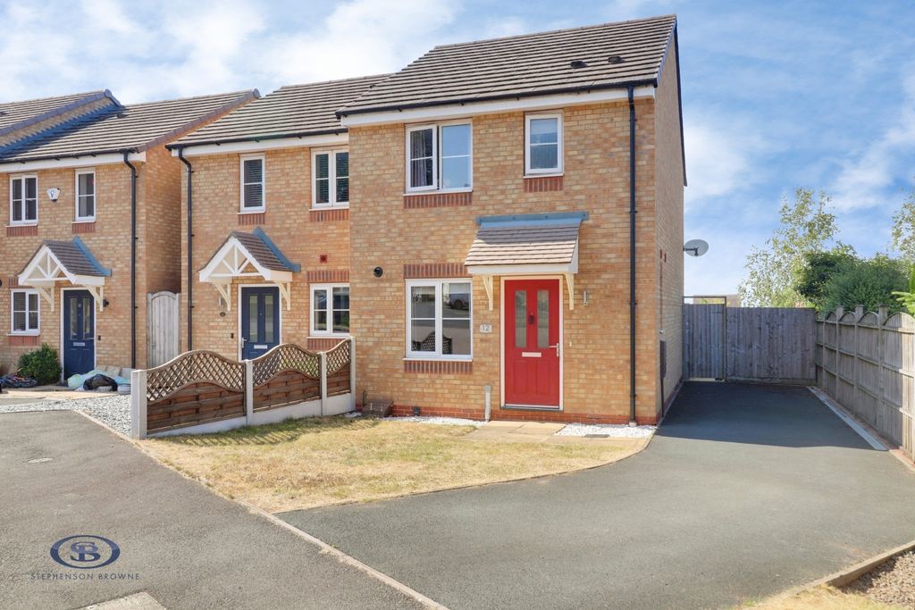 Property photo 1 of 17 Pbox-Img.Jpg