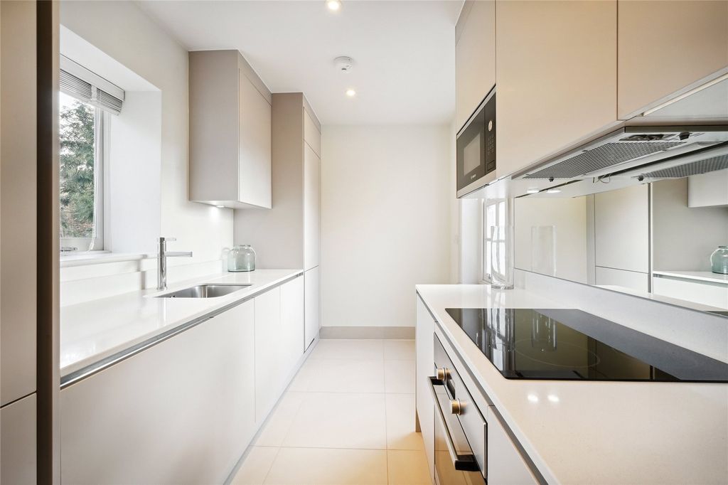 Property photo 3 of 12 Picture No. 46