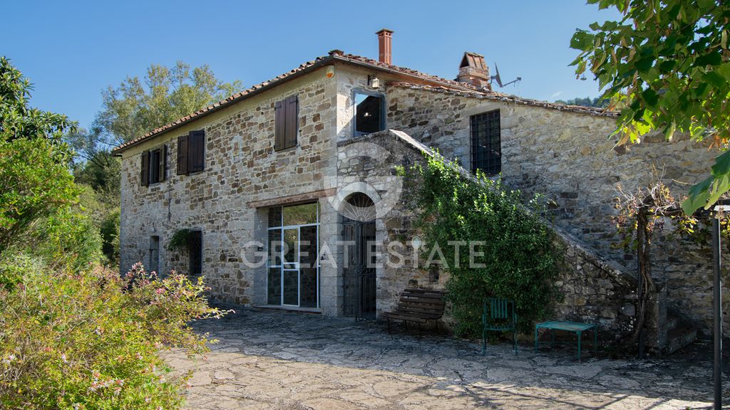 Property photo 3 of 30 Exteriors