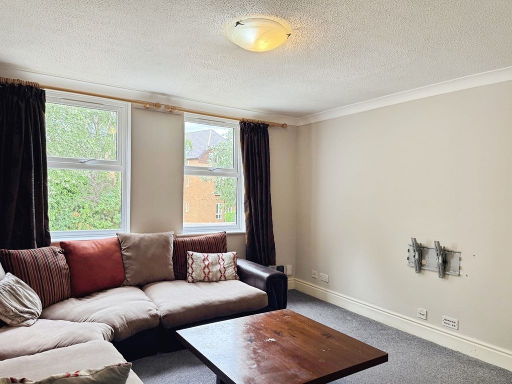 Property photo 3 of 14 Pbox-Img.Jpg
