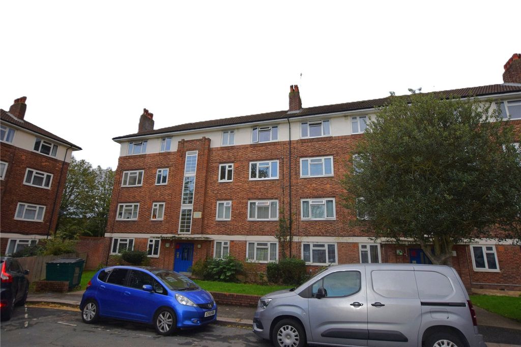 Property photo 1 of 8 Picture No. 05
