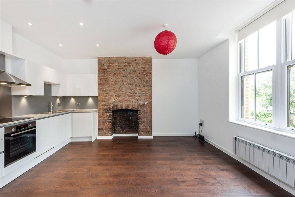 Property photo 2 of 12 Picture No. 09