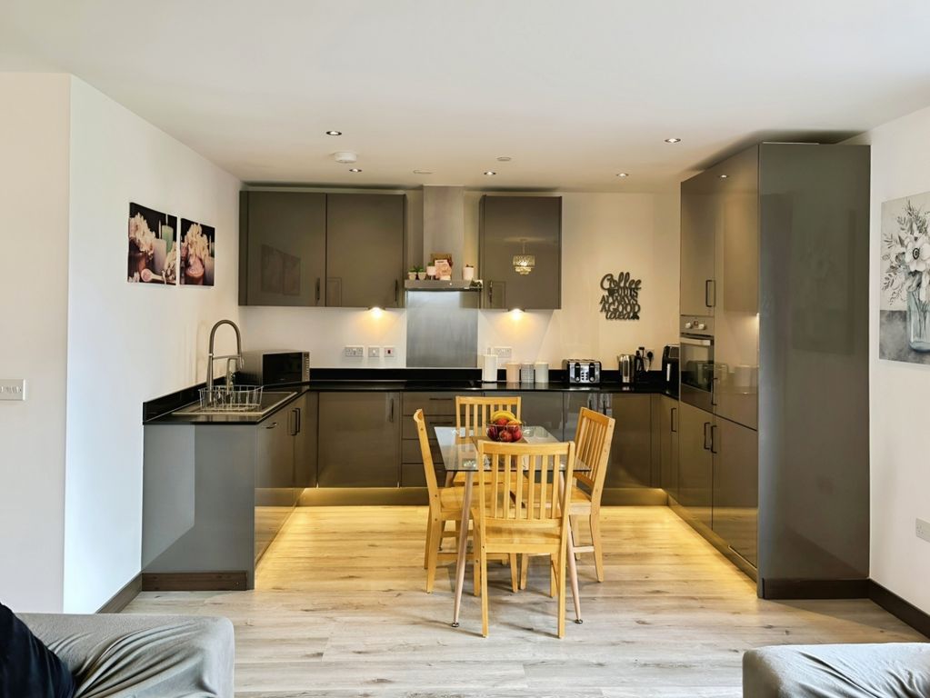 Property photo 2 of 15 Kitchen.Jpg