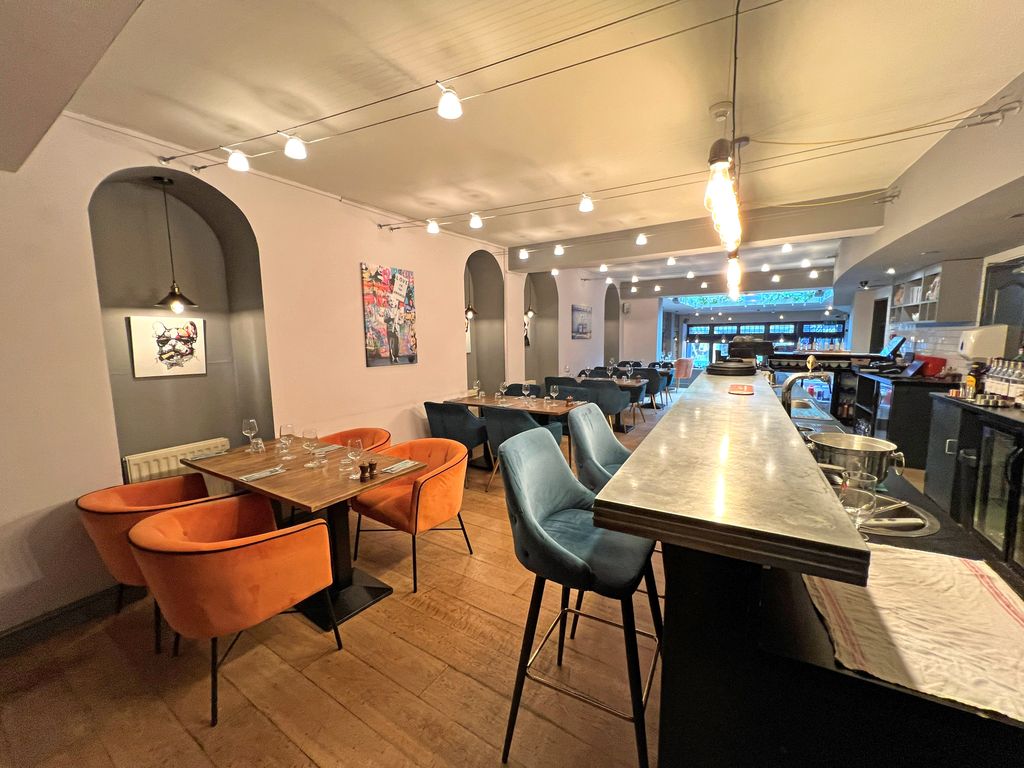 Property photo 3 of 8