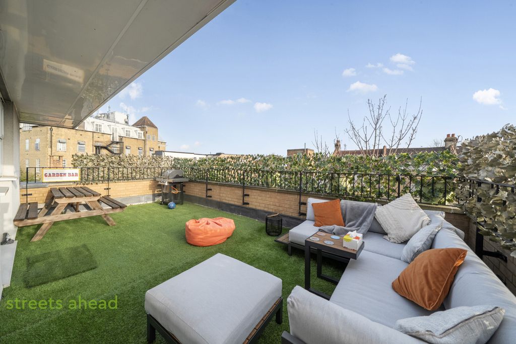 Property photo 1 of 16 445Ad82c-d978-418...