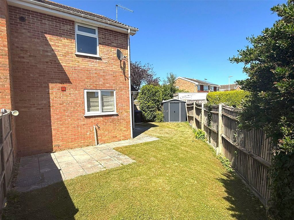 Property photo 2 of 7 Picture No. 19