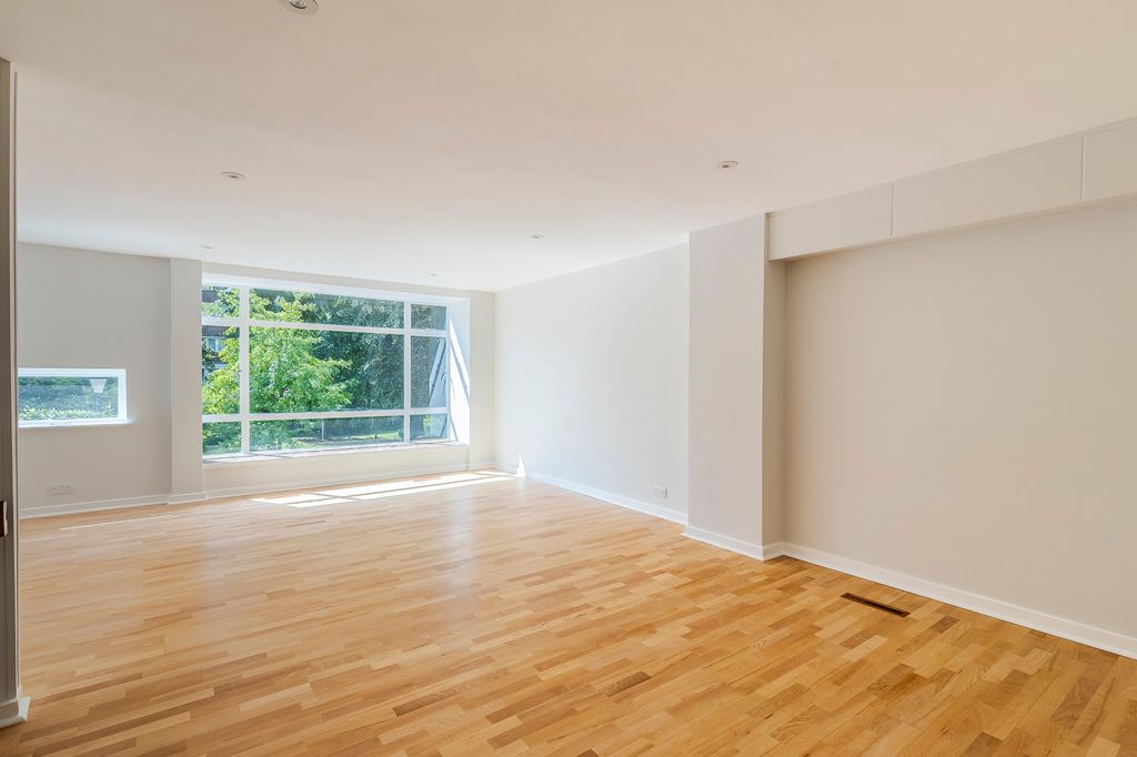 Property photo 3 of 29