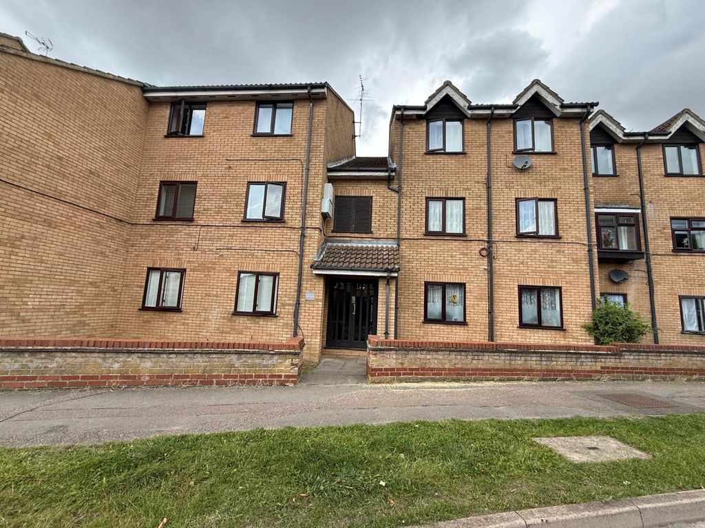 Property photo 1 of 6