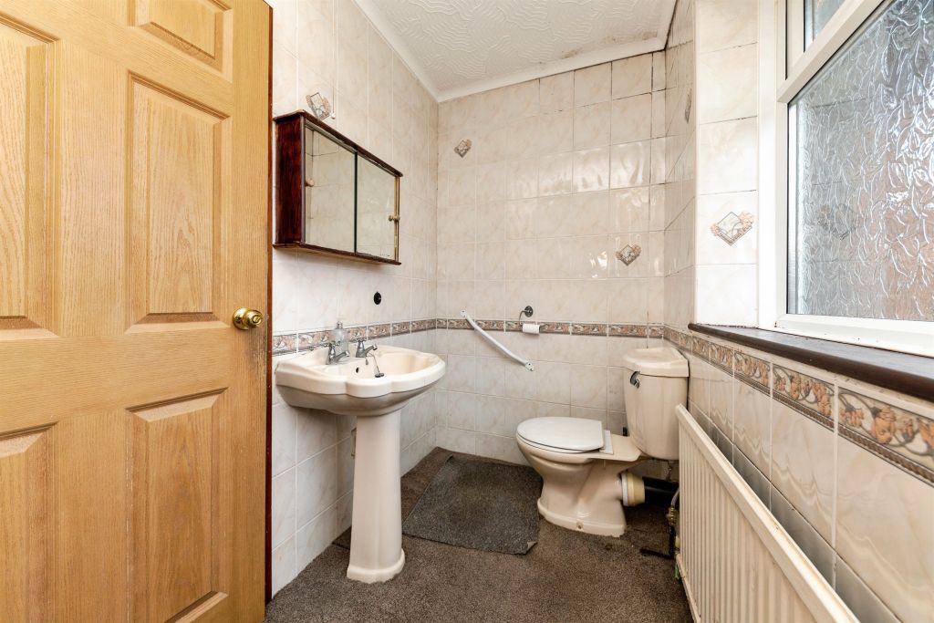 Additional image 7 of 5 bed semi-detached house for saleRedhoods Way East, Letchworth Garden City SG6