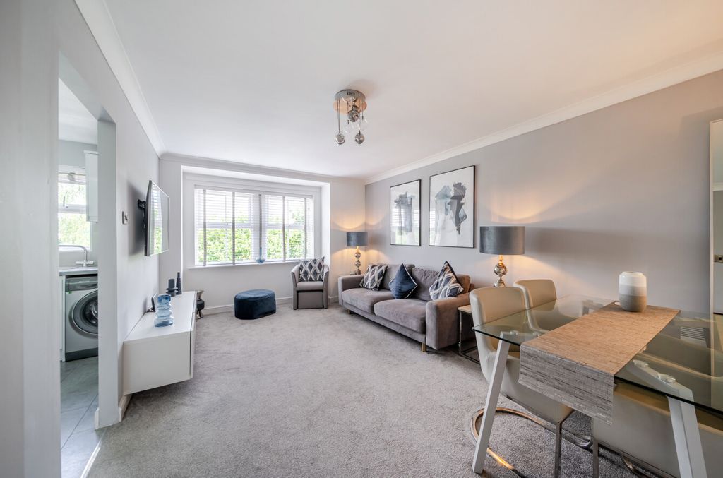 Property photo 2 of 12 1483139-5-6A43B53...