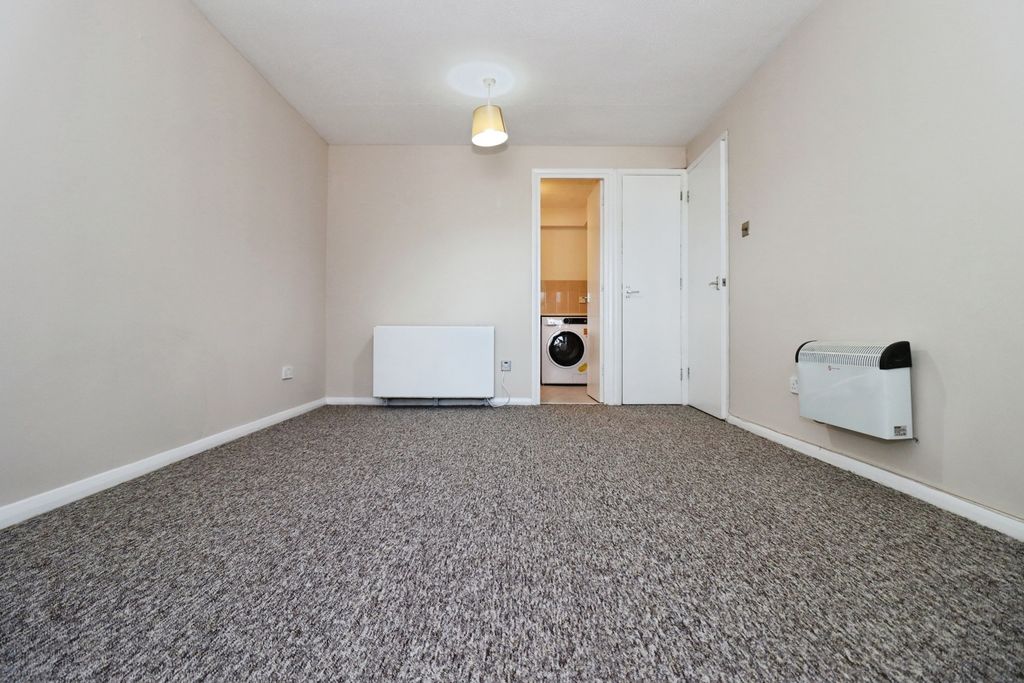 Property photo 2 of 13 Pbox-Img.Jpg