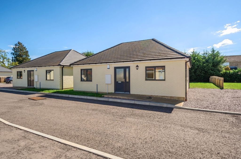 Property photo 1 of 19 1513485-1-1A05d14263c17