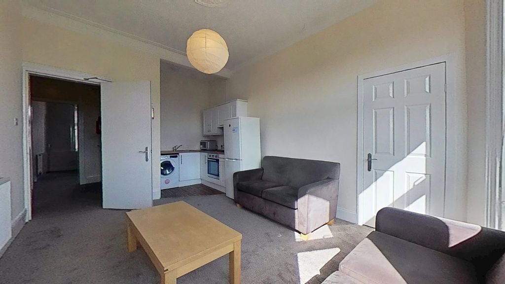 Property photo 3 of 10 Photo 3