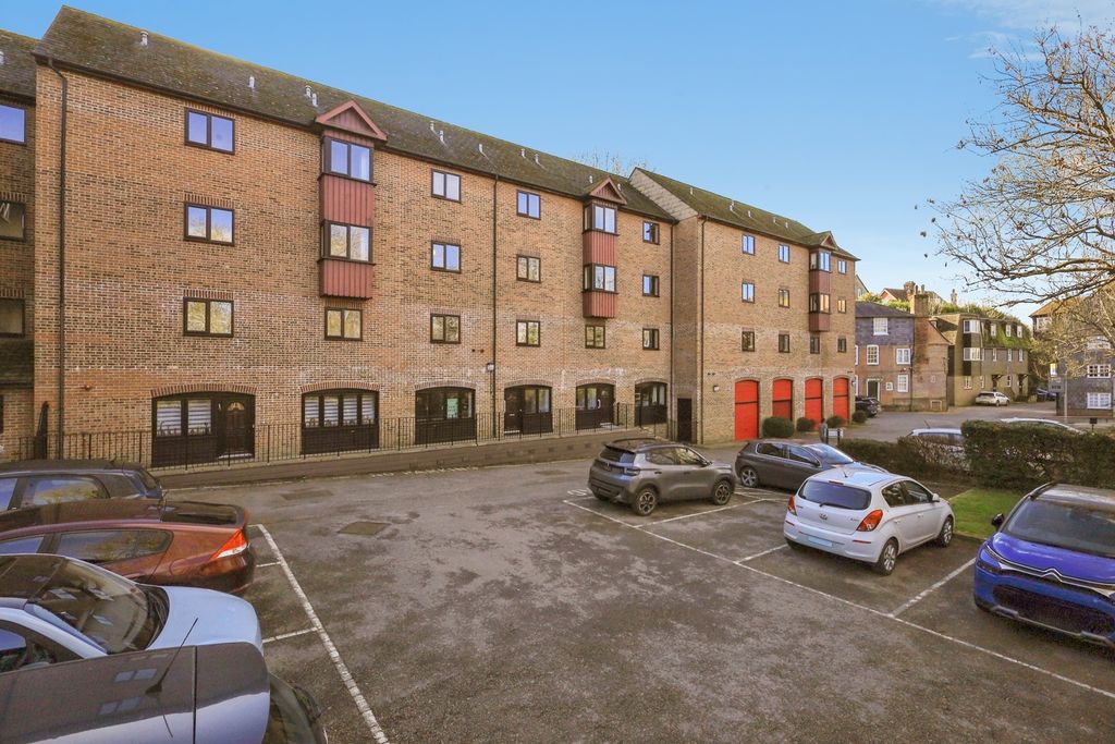 Property photo 1 of 12 Pbox-Img.Jpg