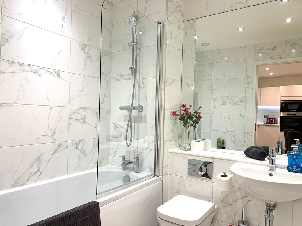 Property photo 3 of 5 Bathroom 1 