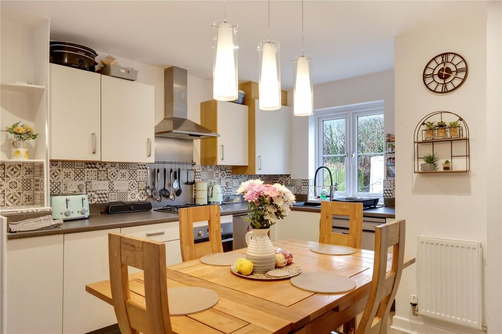 Property photo 3 of 16 Picture No. 04