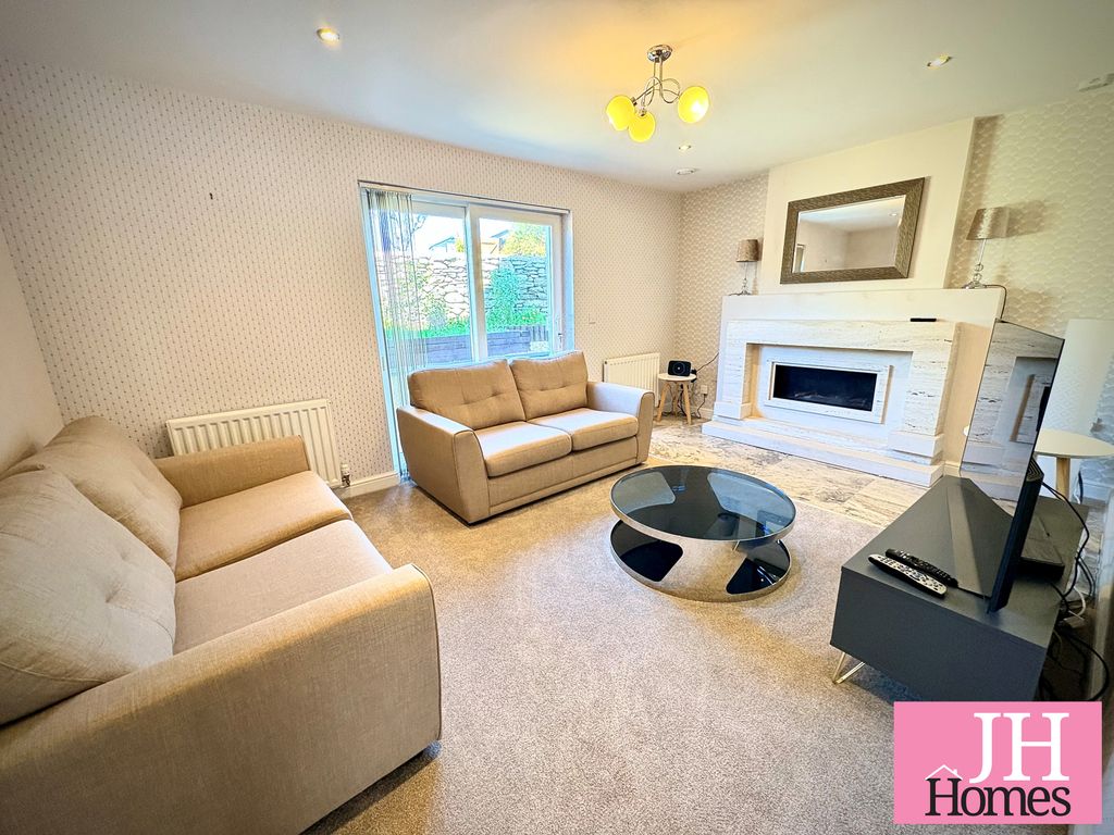 Property photo 2 of 25 2 Copy
