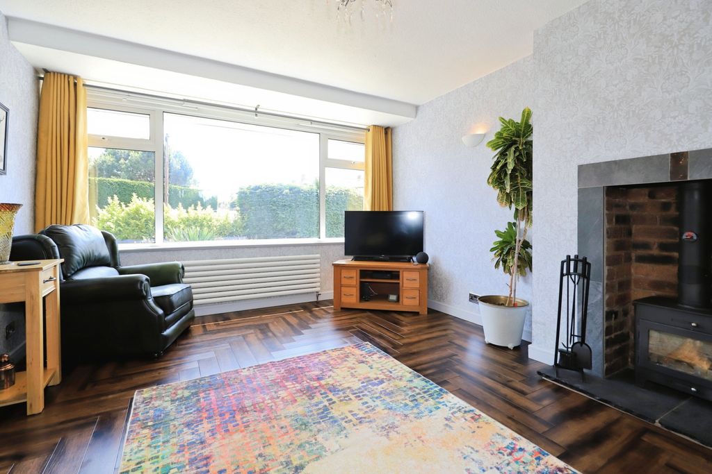 Additional image 5 of 3 bed semi-detached house for saleHolmwood Avenue, Kidderminster DY11