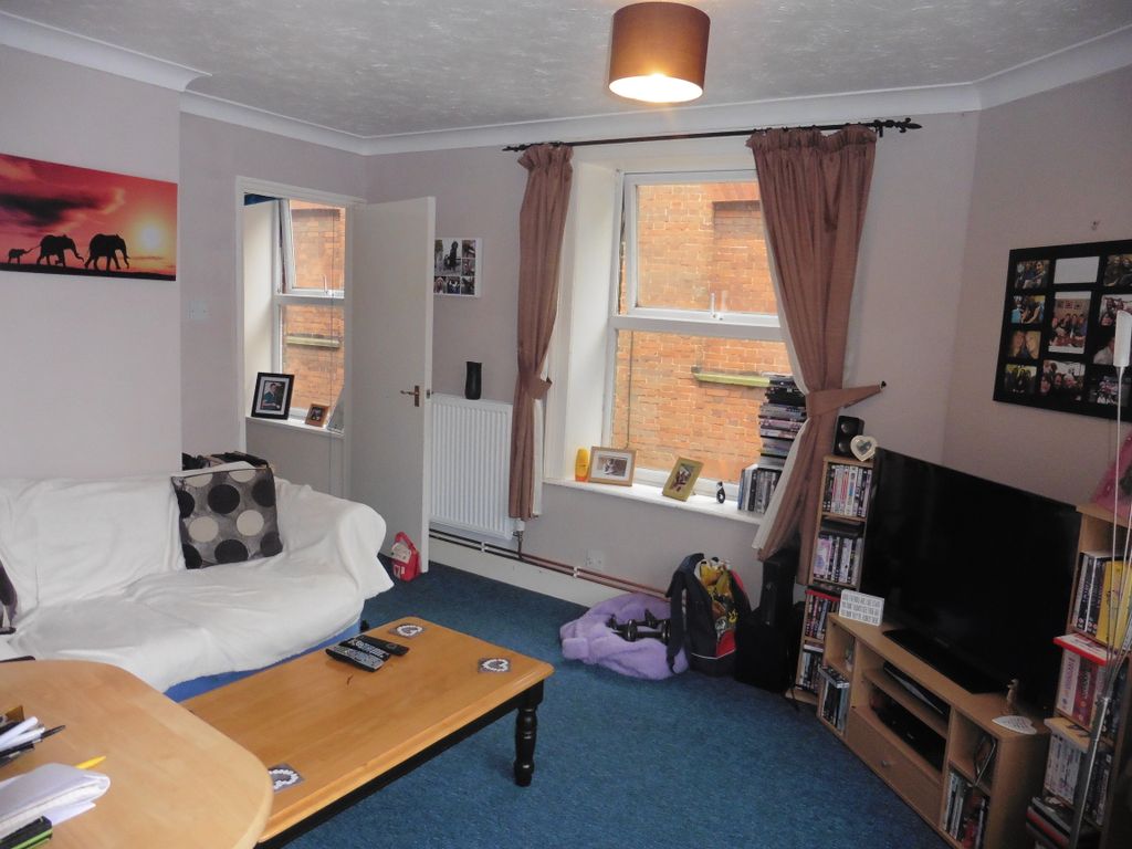 Property photo 3 of 6