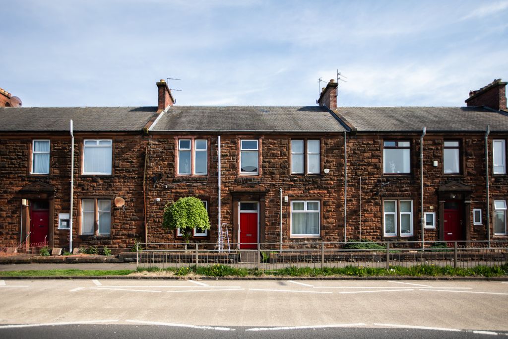 Property photo 1 of 23