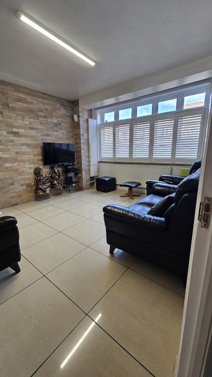 Property photo 1 of 28 6 Bed Terraced House To Rent