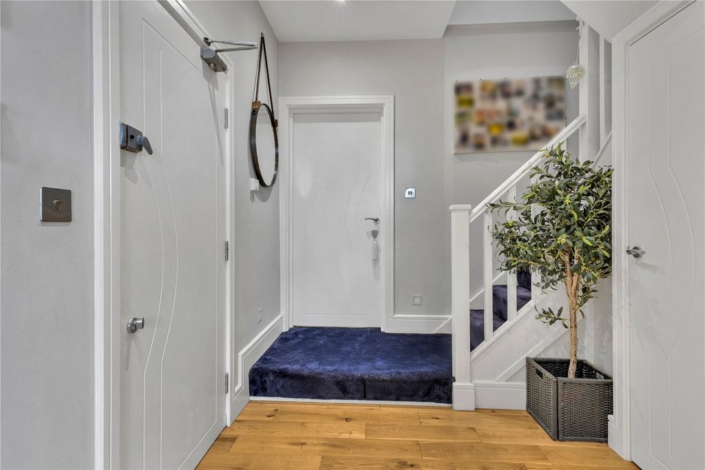 Property photo 2 of 12 Hall
