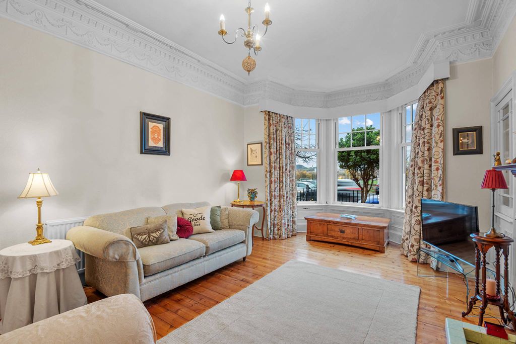 Property photo 2 of 24