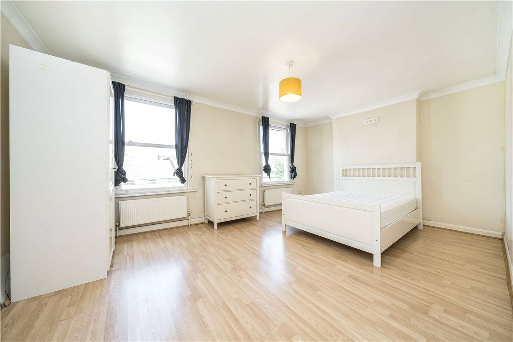 Property photo 3 of 10 Picture No. 08
