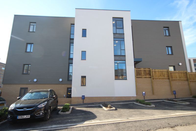 Property photo 2 of 11