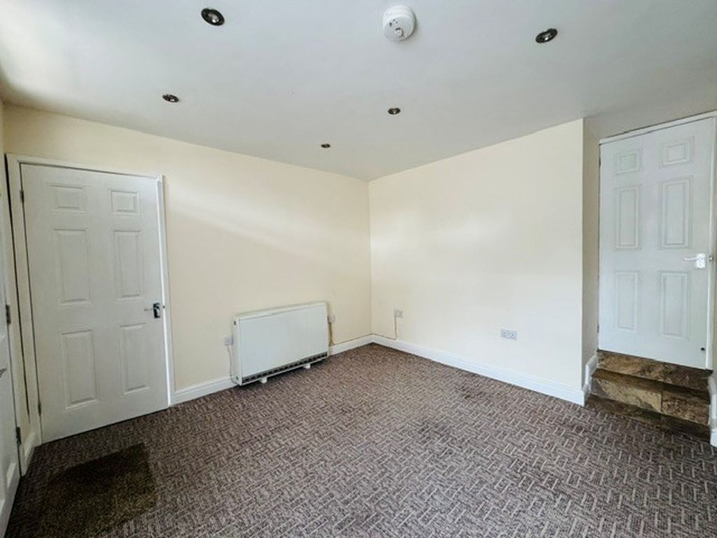 Property photo 3 of 5 Photo 3