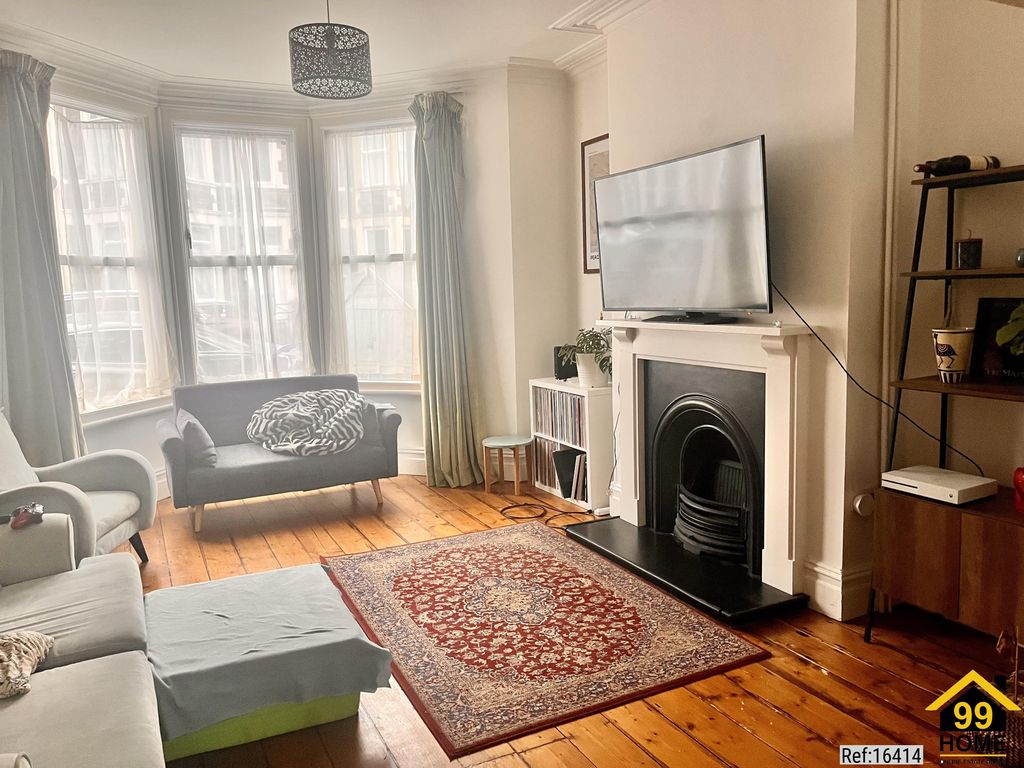 Property photo 2 of 14 Photo 1