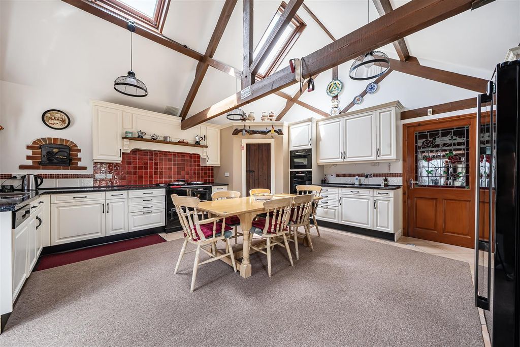 Property photo 3 of 30 1495800 (9).Jpg