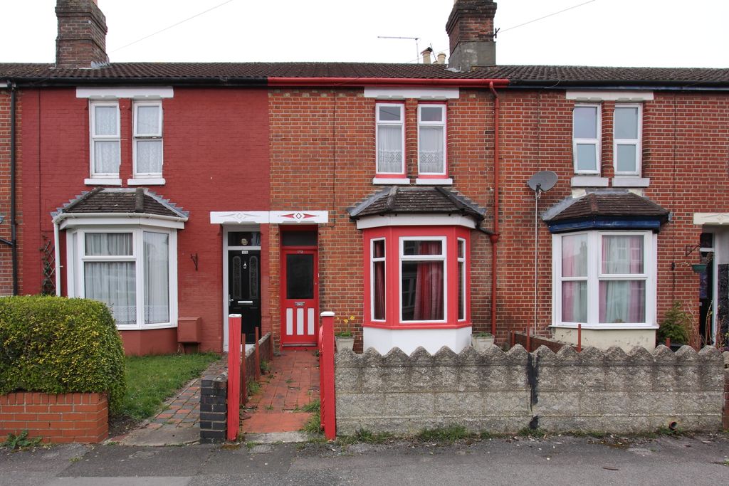 Property photo 1 of 17