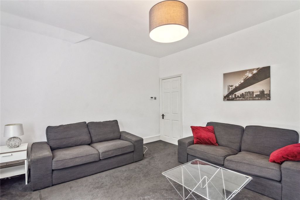Property photo 2 of 9 Reception Room