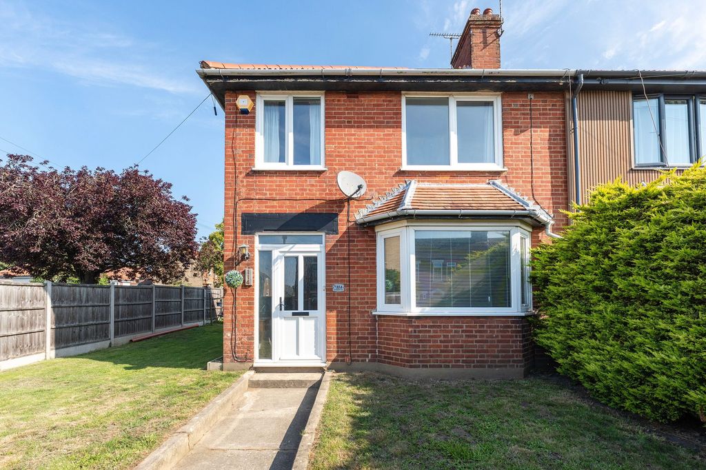 Property photo 1 of 22