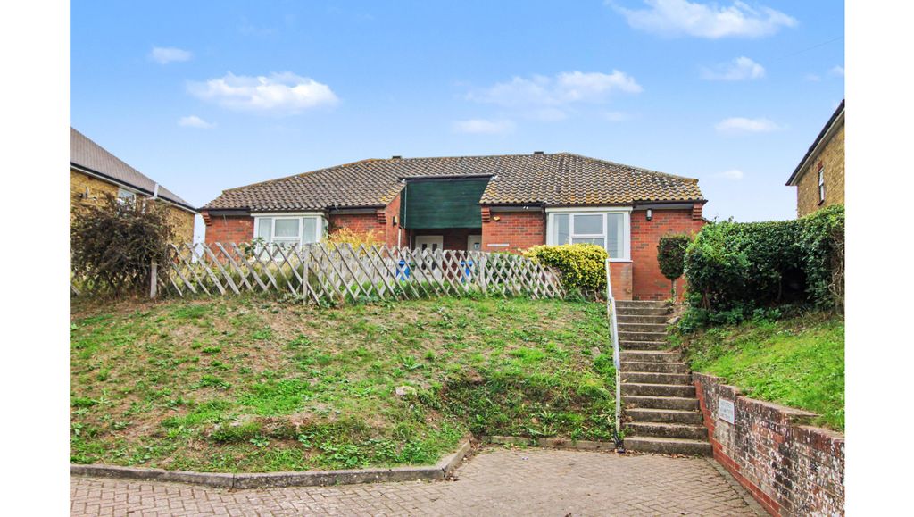 Property photo 1 of 7 20260929064802_01_It2Xg.Jpg