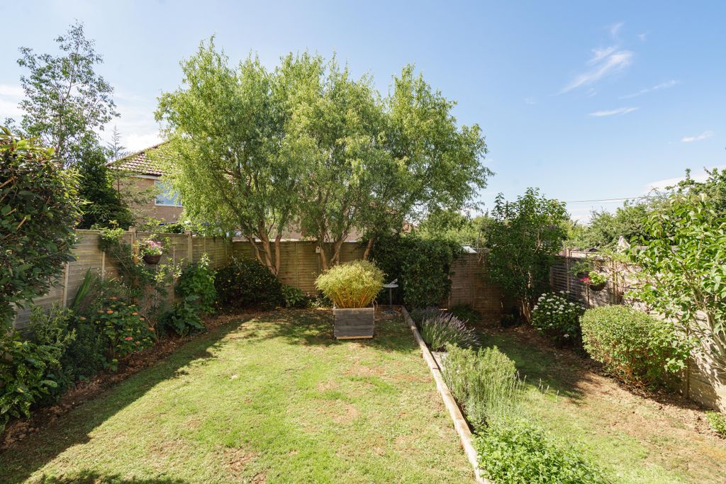 Property photo 3 of 20 3