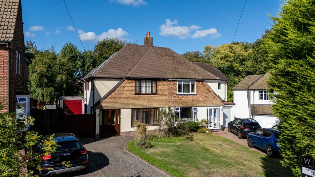 Property photo 1 of 24