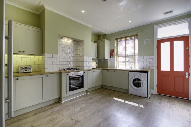 Additional image 9 of 6 bed shared accommodation to rentHessle Terrace, Hyde Park, Leeds LS6