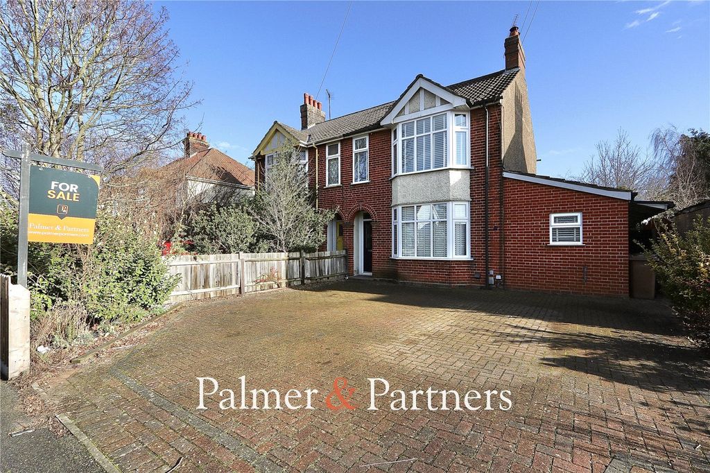 Property photo 1 of 28 Picture No. 04
