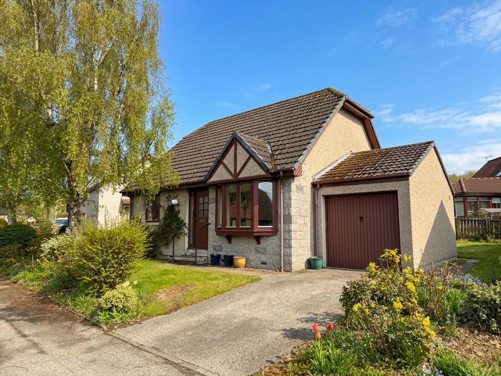 Property photo 1 of 13 Front