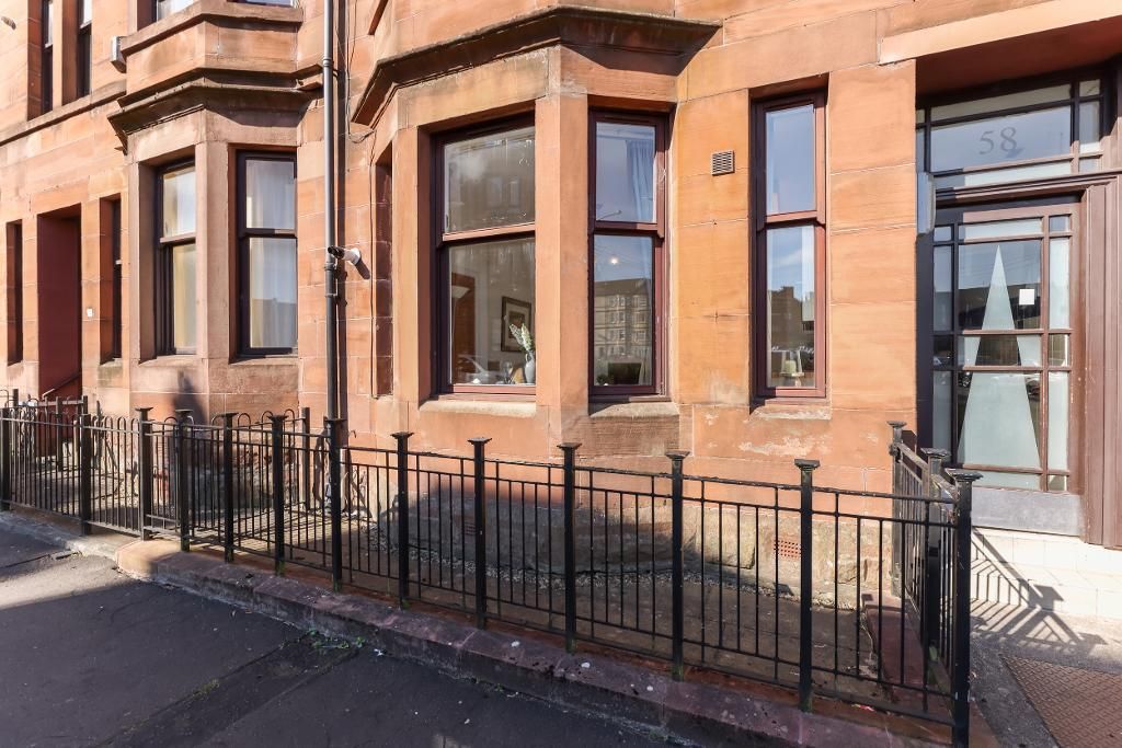 Property photo 1 of 18 External