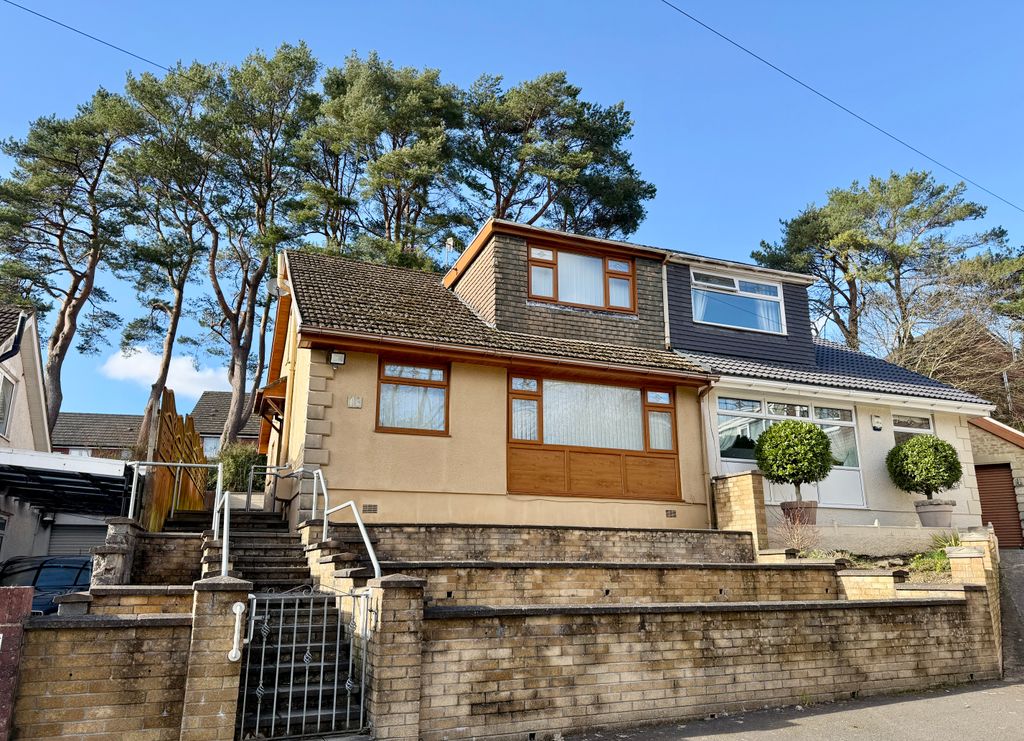 Property photo 1 of 14