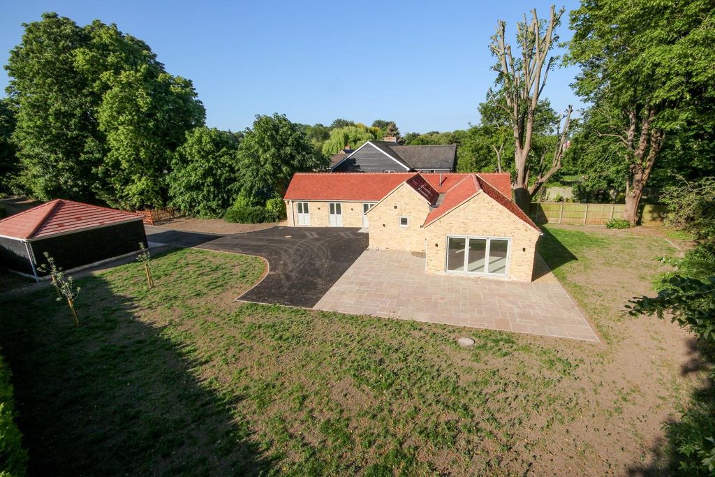 Property photo 2 of 17 Img_0084.Jpg