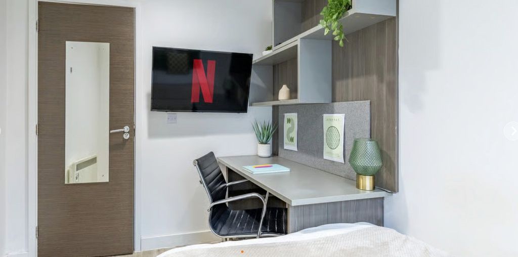 Property photo 2 of 4 Modern Study Area With Smart TV And Ample Storage ...