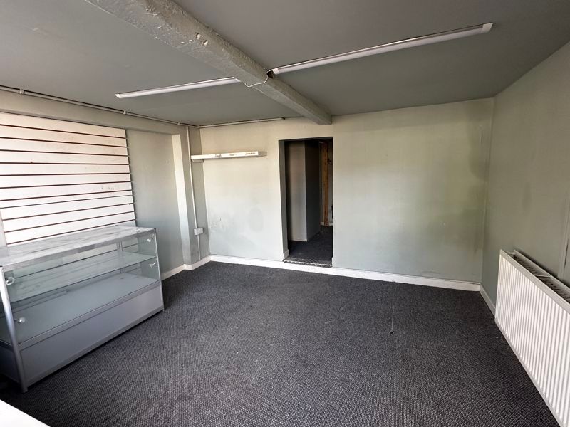 Property photo 2 of 11 Photo 2