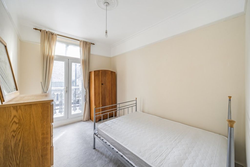 Property photo 2 of 16 1169206 (7)